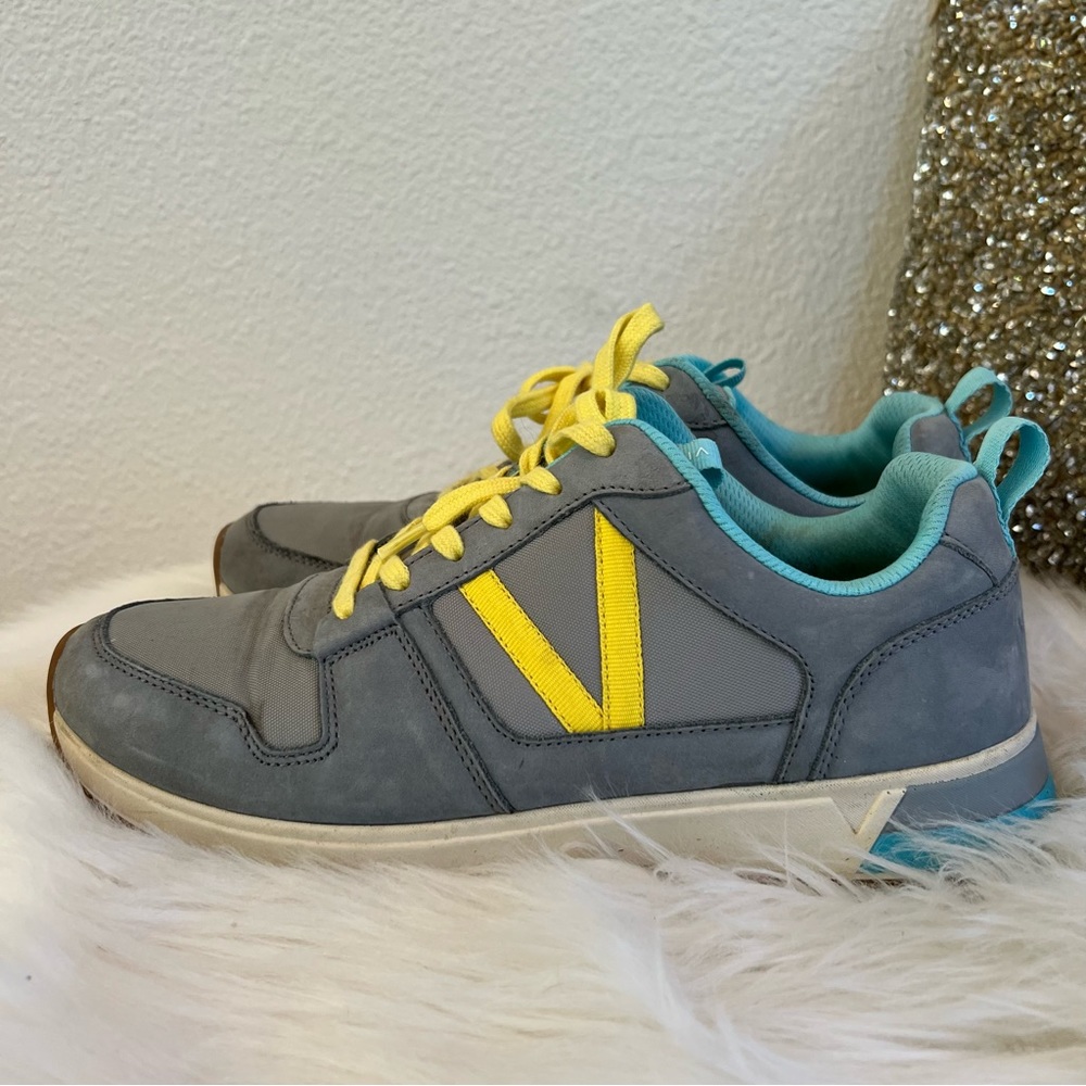 Vionic Rechelle Sneakers